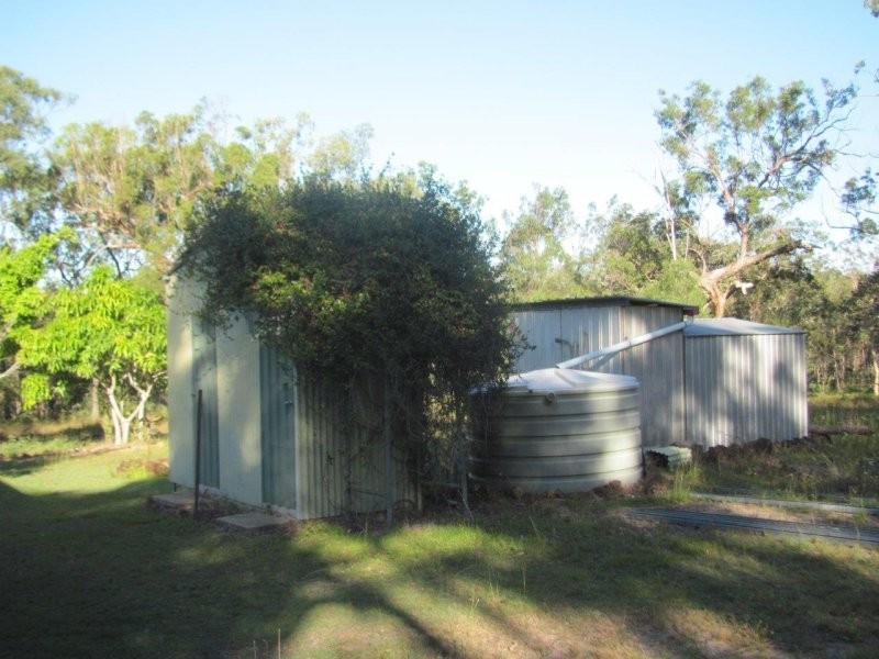 94 Seabreeze Court, Deepwater QLD 4674