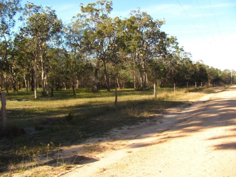 524 Pacific Drive, Deepwater QLD 4674