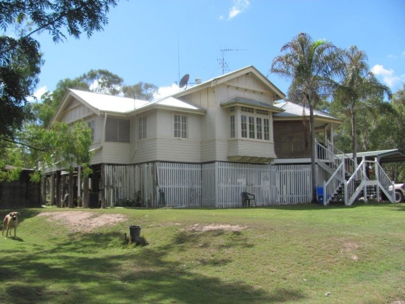 211 Coast Road, Baffle Creek QLD 4674