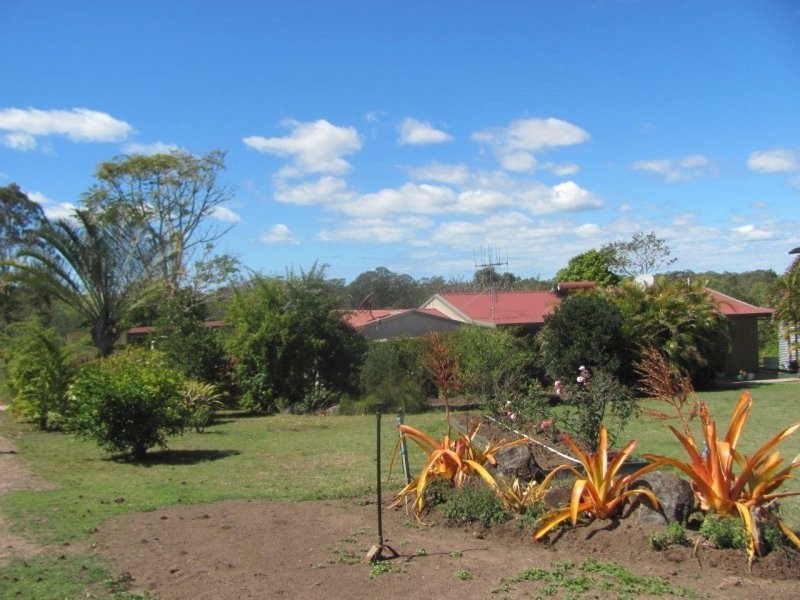 493 Cross Road, Euleilah QLD 4674