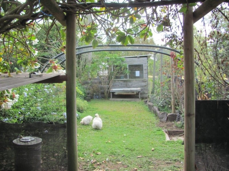 493 Cross Road, Euleilah QLD 4674