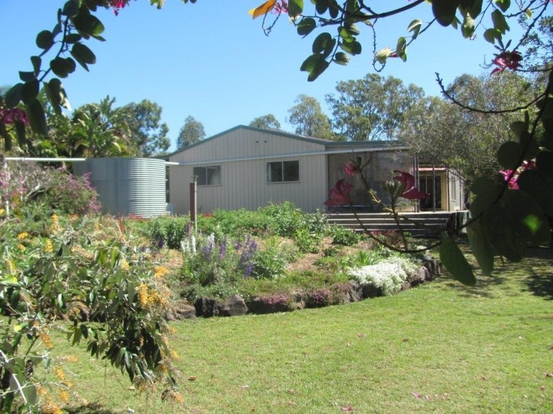 493 Cross Road, Euleilah QLD 4674
