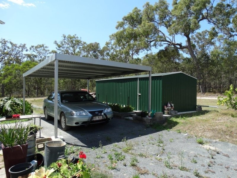 252 Matchbox Road, Deepwater QLD 4674