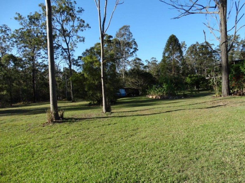 923 Winfield Road, Winfield QLD 4670