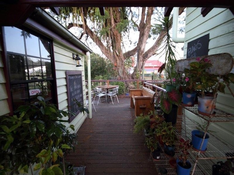 23 McPherson Street, Rosedale QLD 4674