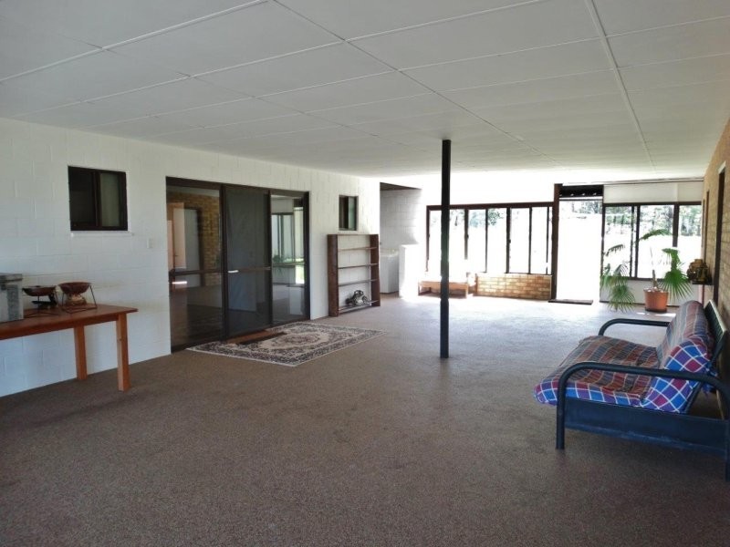 419 Matchbox Road, Deepwater QLD 4674