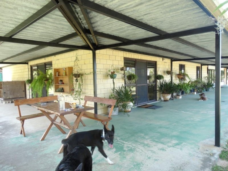 419 Matchbox Road, Deepwater QLD 4674