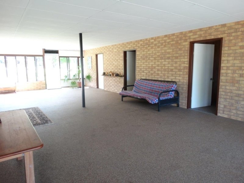419 Matchbox Road, Deepwater QLD 4674