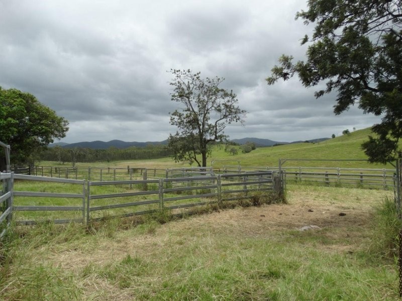 611 Lowmead Road, Colosseum QLD 4677