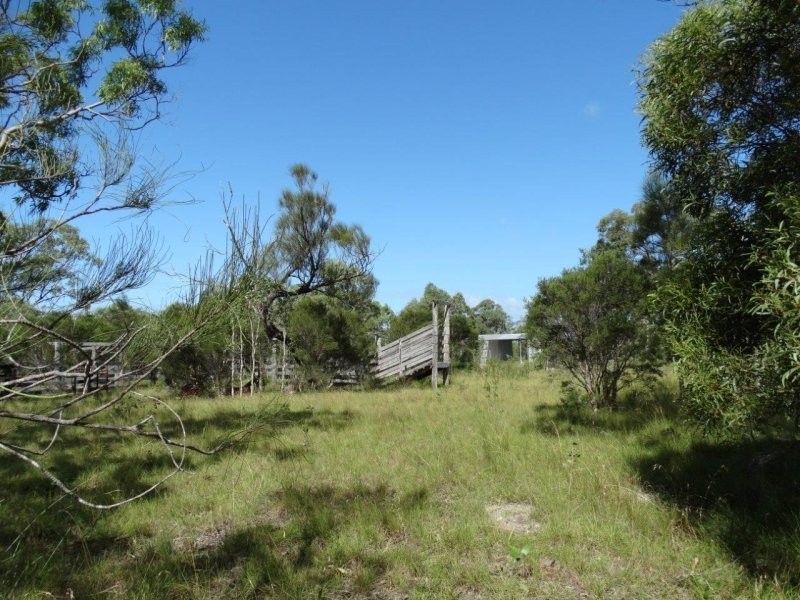 193 Maude Hill Road, Deepwater QLD 4674