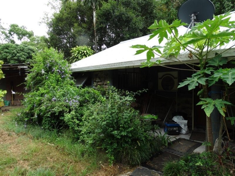 407 Oyster Creek Road, Oyster Creek QLD 4674