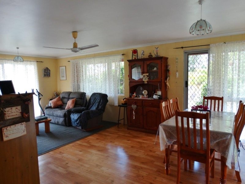1099 Monduran Road, Waterloo QLD 4673