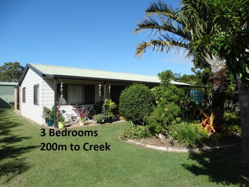 2 Pangola Street, Winfield QLD 4670