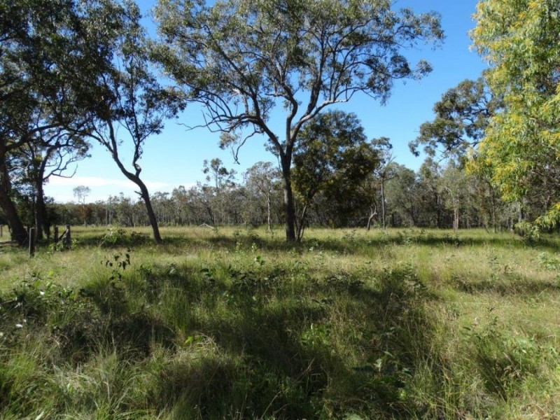 497 Pacific Drive, Deepwater QLD 4674