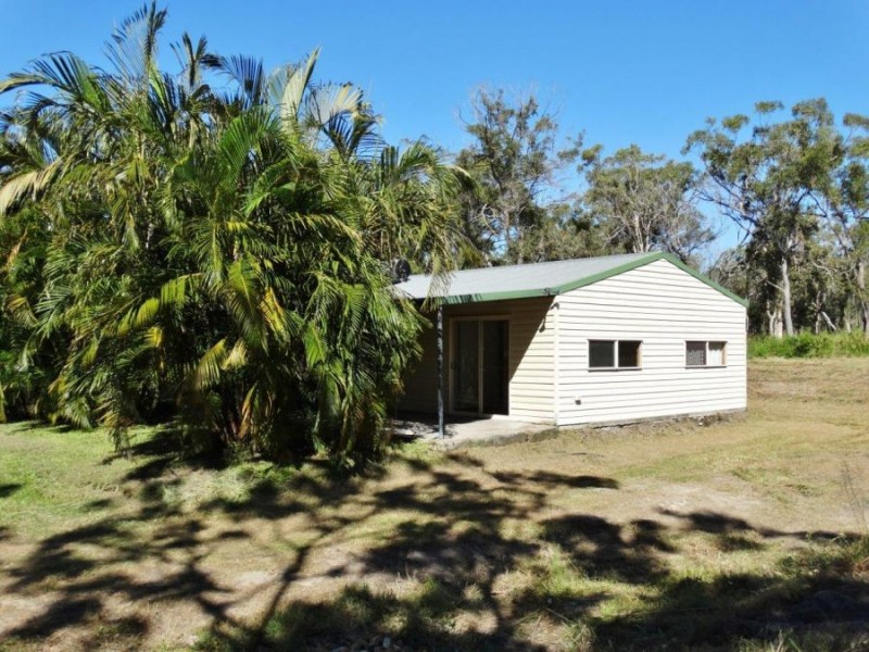 497 Pacific Drive, Deepwater QLD 4674