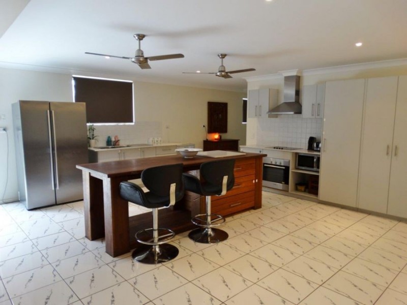 1305 Tableland Road, Mount Maria QLD 4674