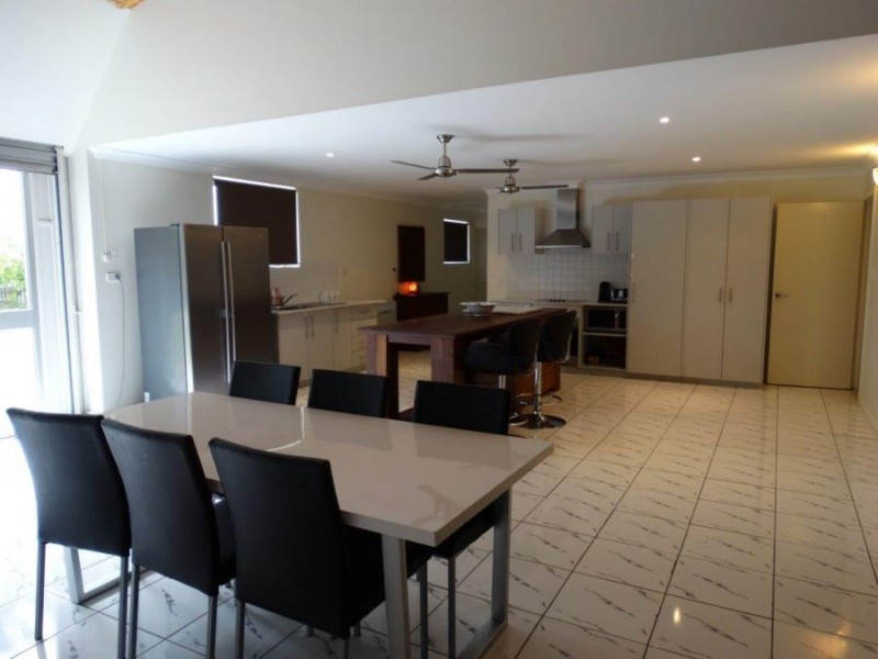 1305 Tableland Road, Mount Maria QLD 4674