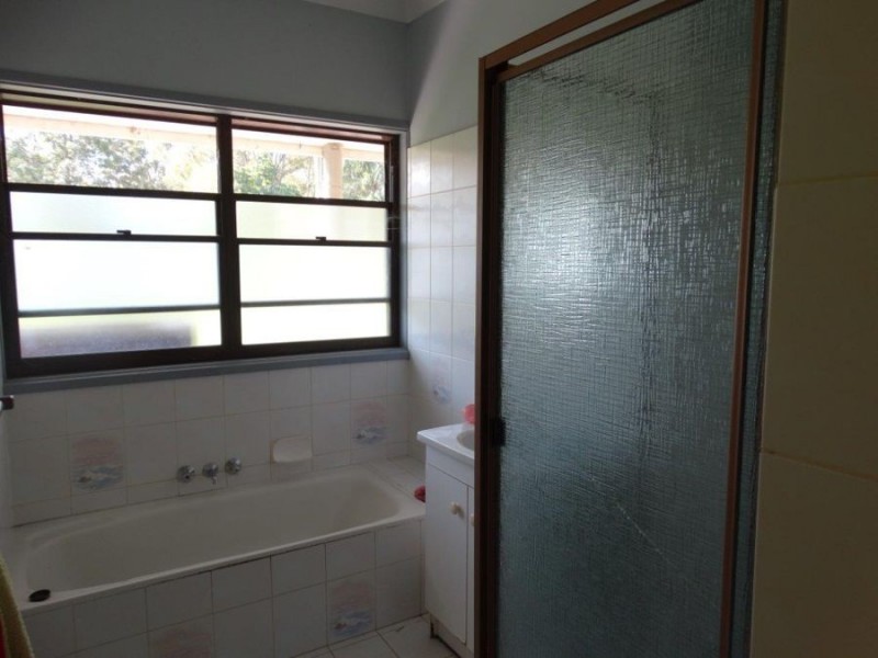 1677 Tableland Road, Mount Maria QLD 4674