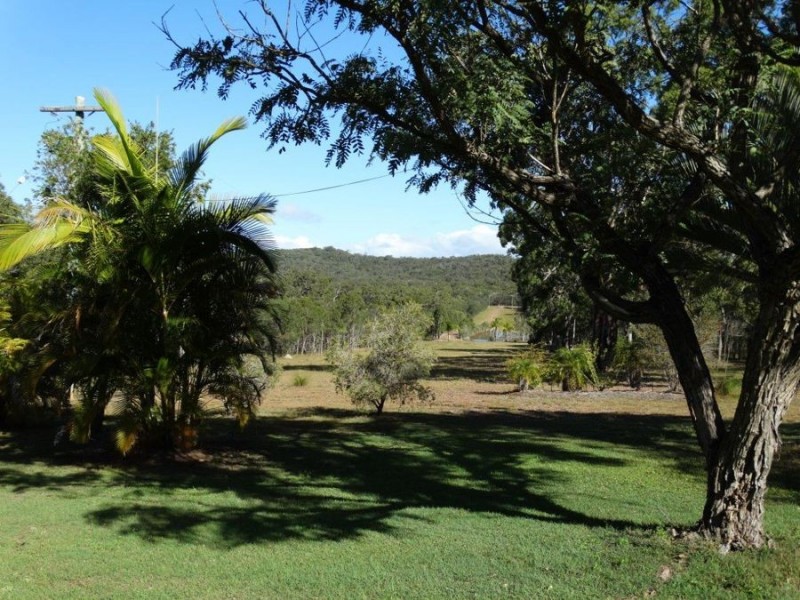 472 Matchbox Road, Deepwater QLD 4674