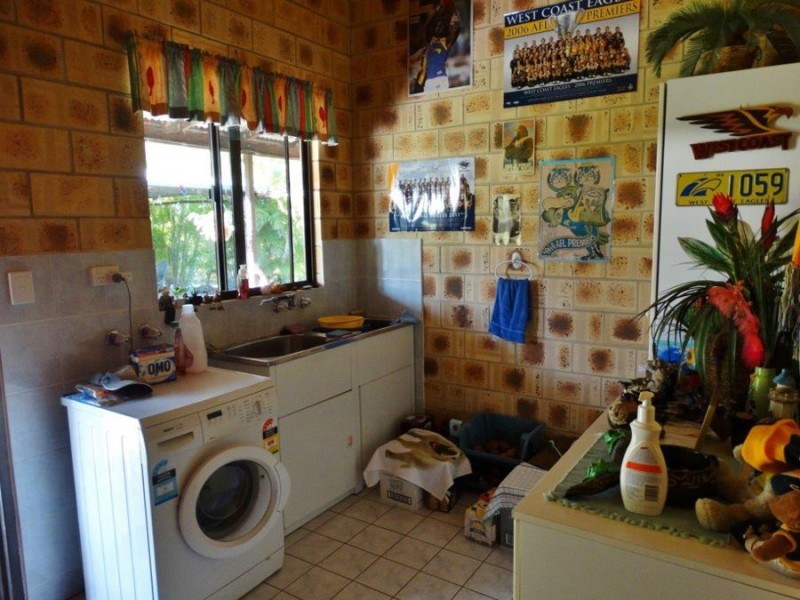 472 Matchbox Road, Deepwater QLD 4674