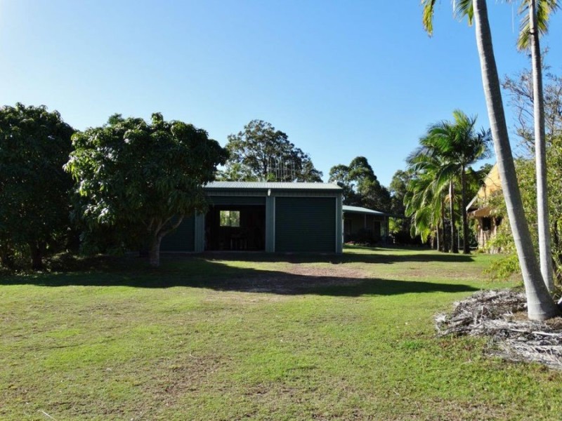 472 Matchbox Road, Deepwater QLD 4674