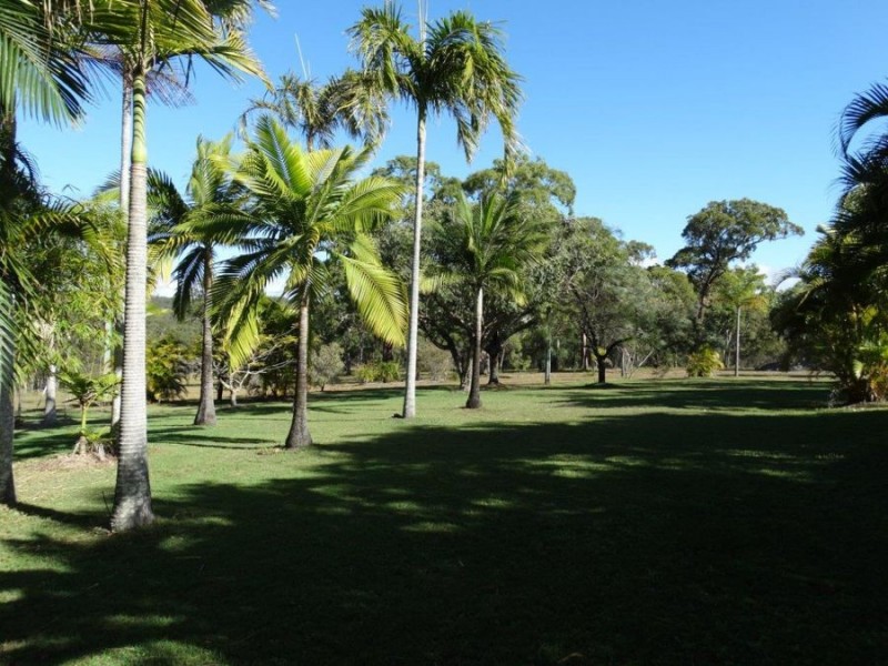 472 Matchbox Road, Deepwater QLD 4674