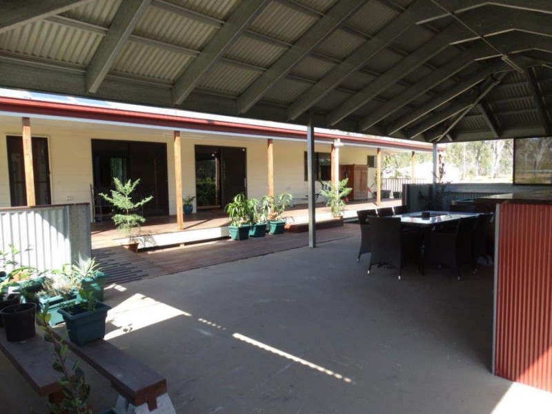 301 Whytallabah Road, Euleilah QLD 4674