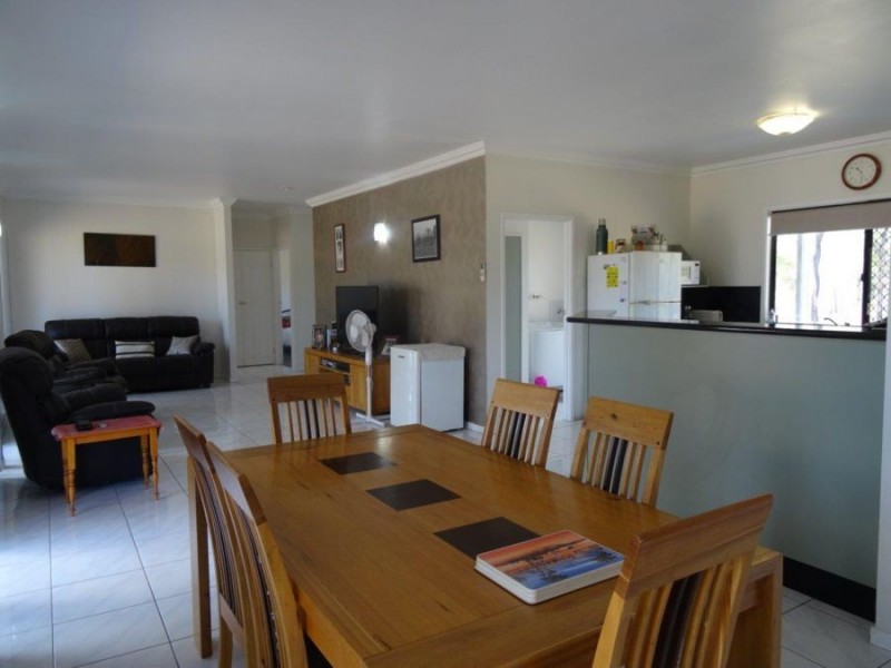 159 Taunton Road, Baffle Creek QLD 4674