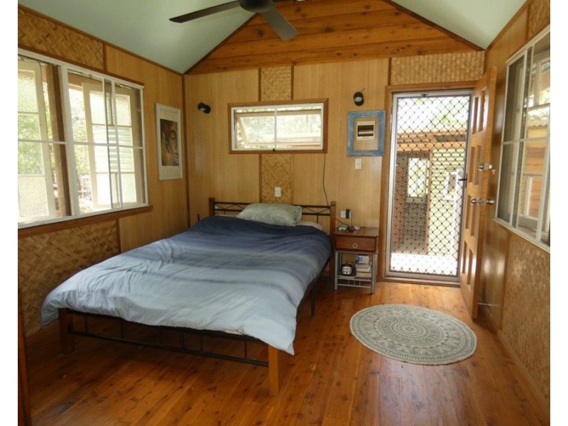72 Brandts Road, Mullett Creek QLD 4670