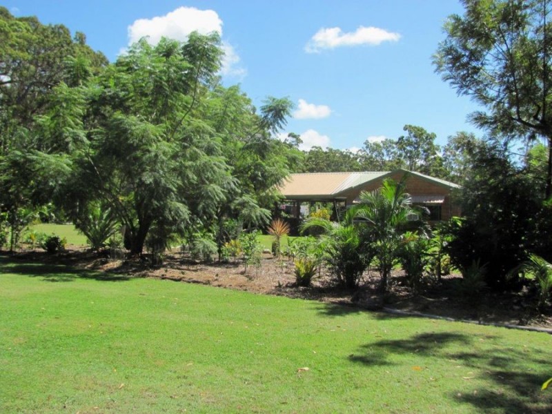 296 Lindy Drive, Rules Beach QLD 4674