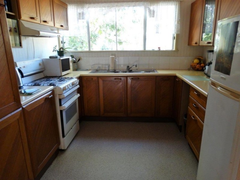 8 Callaghan Street, Rosedale QLD 4674