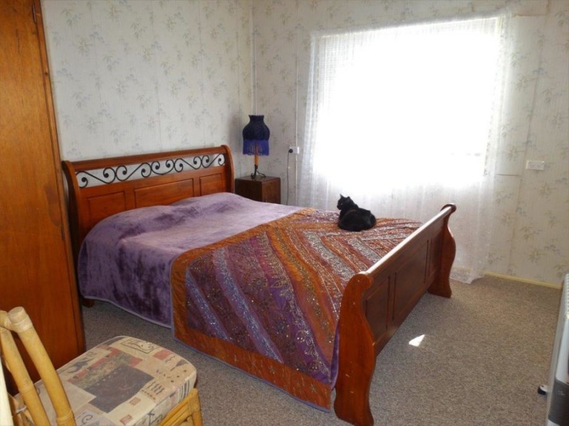 8 Callaghan Street, Rosedale QLD 4674