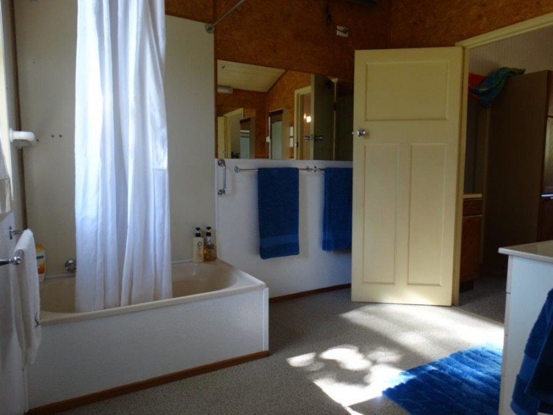 8 Callaghan Street, Rosedale QLD 4674