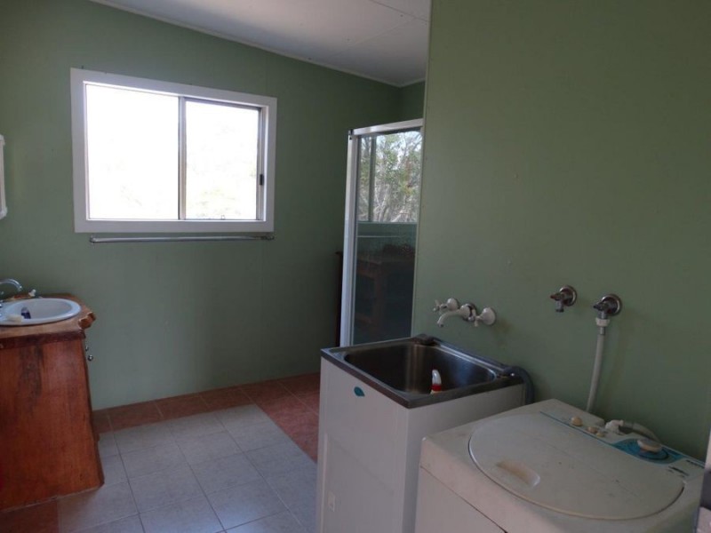317 Whytallabah Road, Euleilah QLD 4674