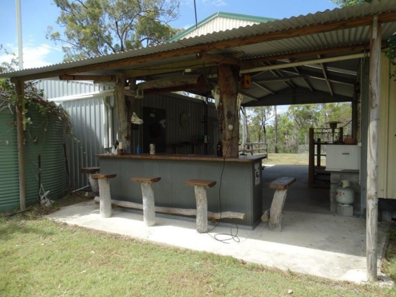317 Whytallabah Road, Euleilah QLD 4674