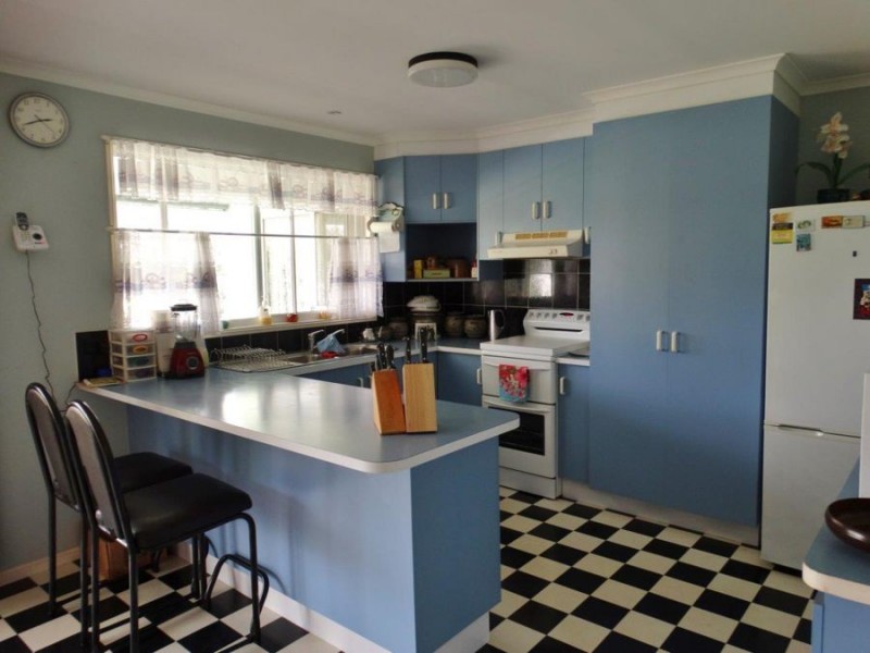 102 South Littabella Road, Yandaran QLD 4673