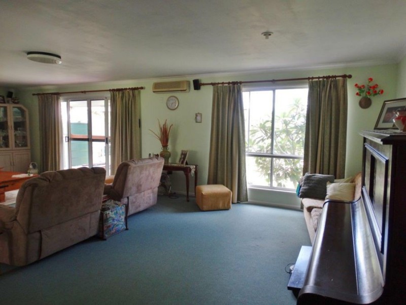 102 South Littabella Road, Yandaran QLD 4673