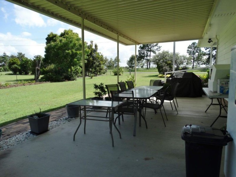 102 South Littabella Road, Yandaran QLD 4673