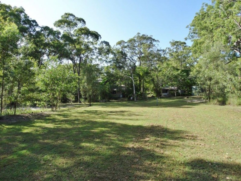 125 Muller Road, Baffle Creek QLD 4674