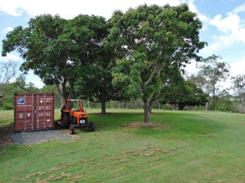 760 John Clifford Way, Lowmead QLD 4676
