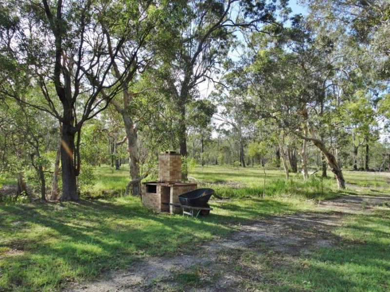 286 Matchbox Road, Deepwater QLD 4674