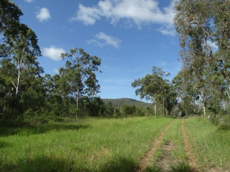 2253 Tableland Road, Berajondo QLD 4674