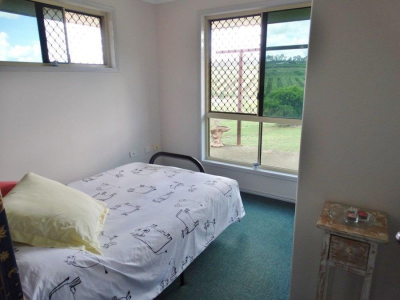 86 Simpsons Road, Bullyard QLD 4671