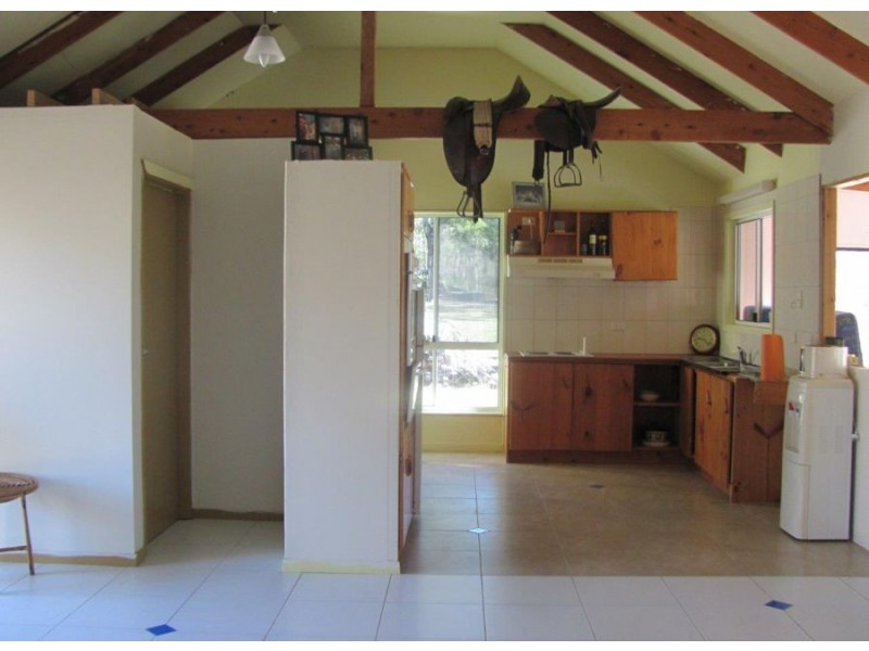 167 DALE DRIVE, Rules Beach QLD 4674