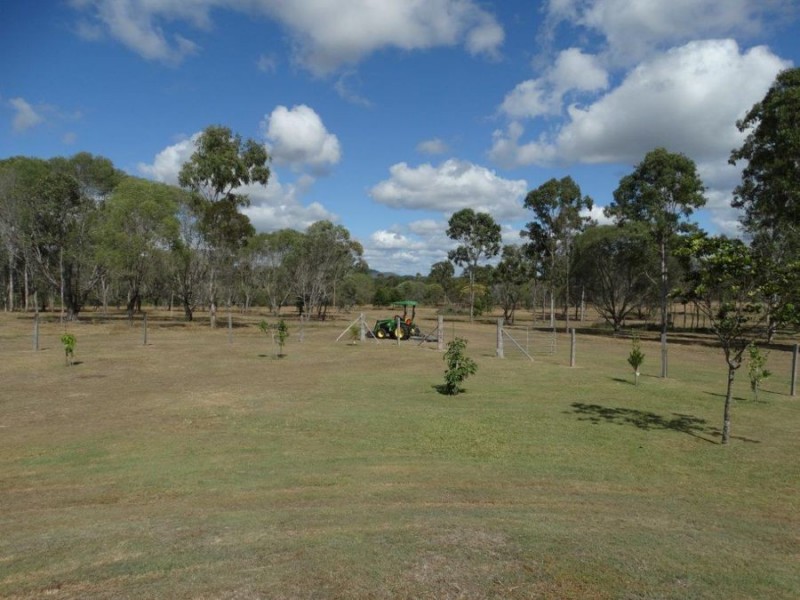 350 Oyster Creek Road, Oyster Creek QLD 4674