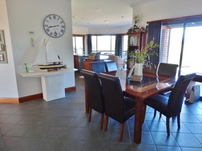 2648 Gin Gin Road, South Kolan QLD 4670