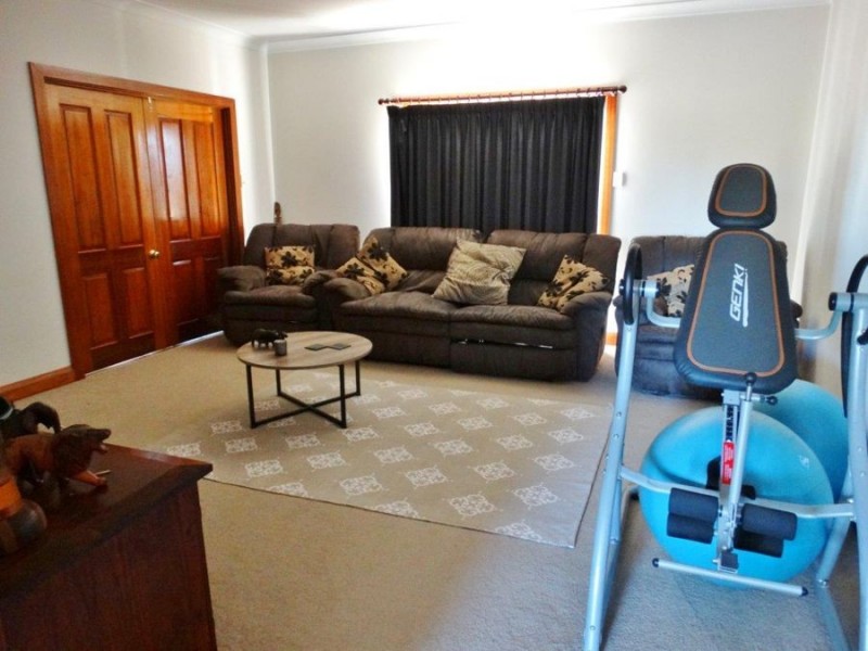 2648 Gin Gin Road, South Kolan QLD 4670