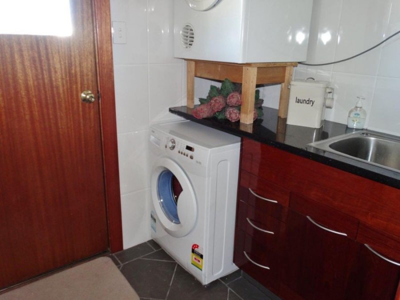 2648 Gin Gin Road, South Kolan QLD 4670