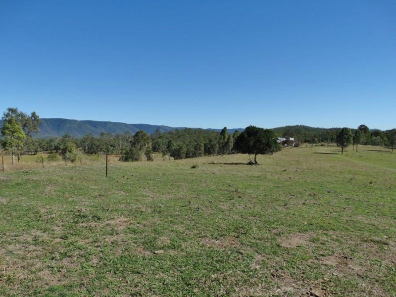 63 Logan Road, Colosseum QLD 4677