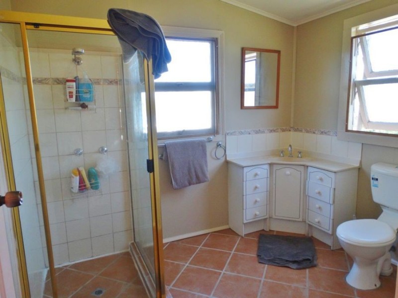 1283 John Clifford Way, Lowmead QLD 4676